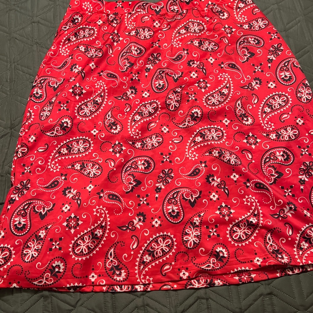 Nuggles Athletic Skirt